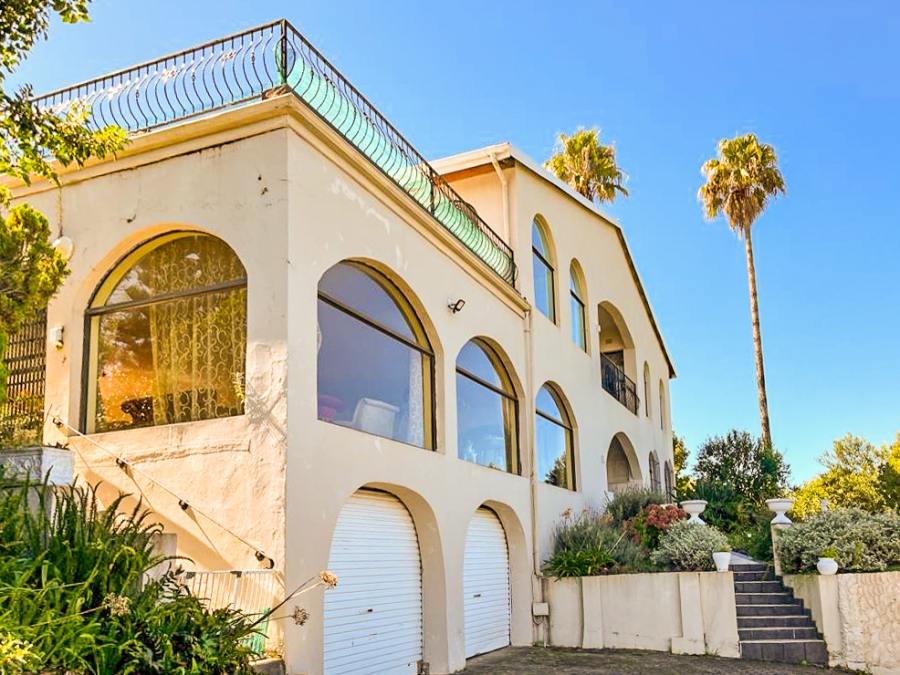 5 Bedroom Property for Sale in Old Place Western Cape